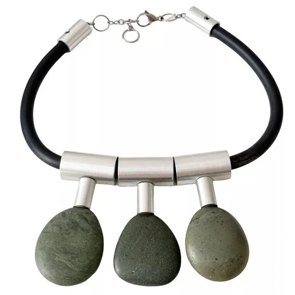 Whitney Museum Boho Statement Necklace Large Trendy Carnaval Handmade Sea Stones - Picture 2 of 16